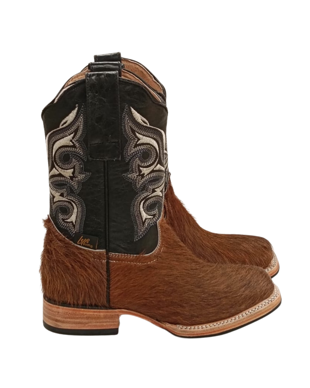 Rodeo Sólida Pelo Vaca Natural, Negro S. Cuero H-R - Imagen 4